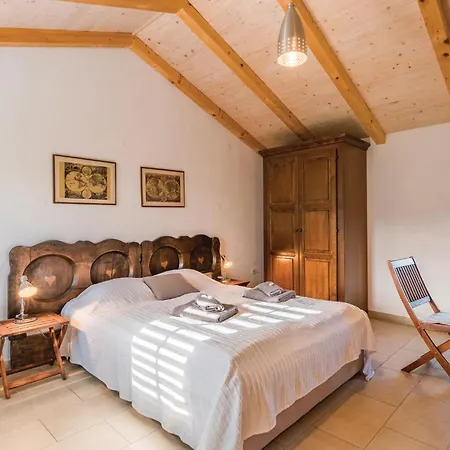 Cozy In Zgaljici Ferienhaus