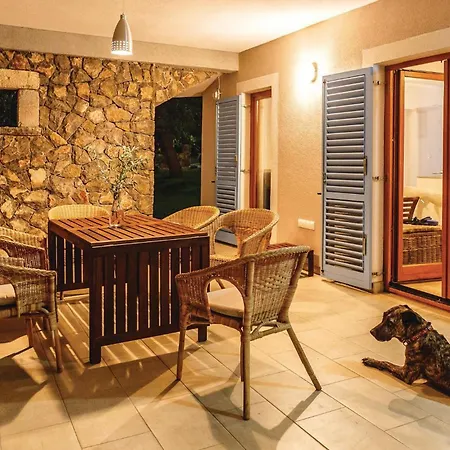 4 Bedroom In Zgaljici Žgaljić