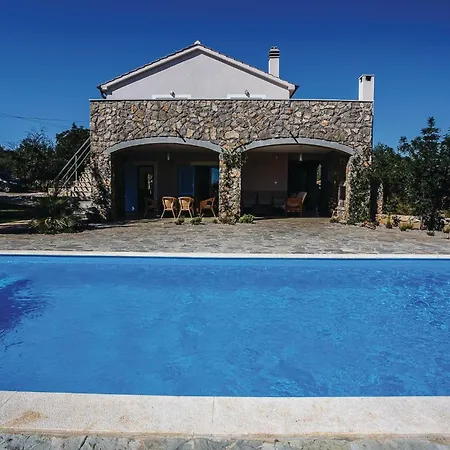 In Zgaljici With Outdoor Swimming Pool Σπίτι διακοπών Skrbčići