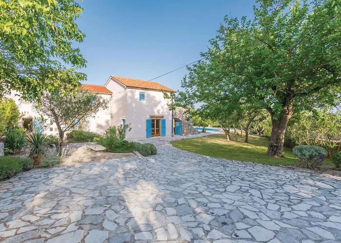 4 Bedroom In Zgaljici Žgaljić