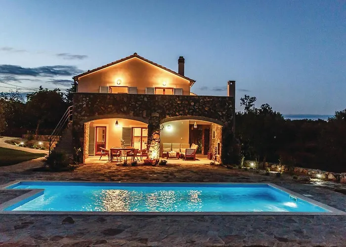 4 Bedroom In Zgaljici