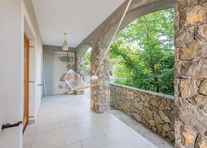 4 Bedroom In Zgaljici Nyaraló Žgaljić